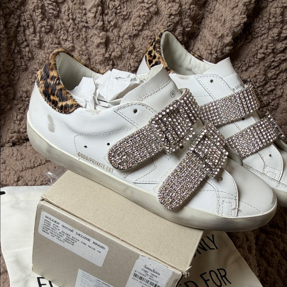 Golden Goose White Sneakers with Silver Accents - Picture 3 of 14